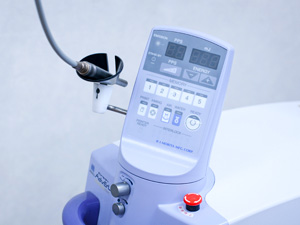 YAgレーザーを用いた治療